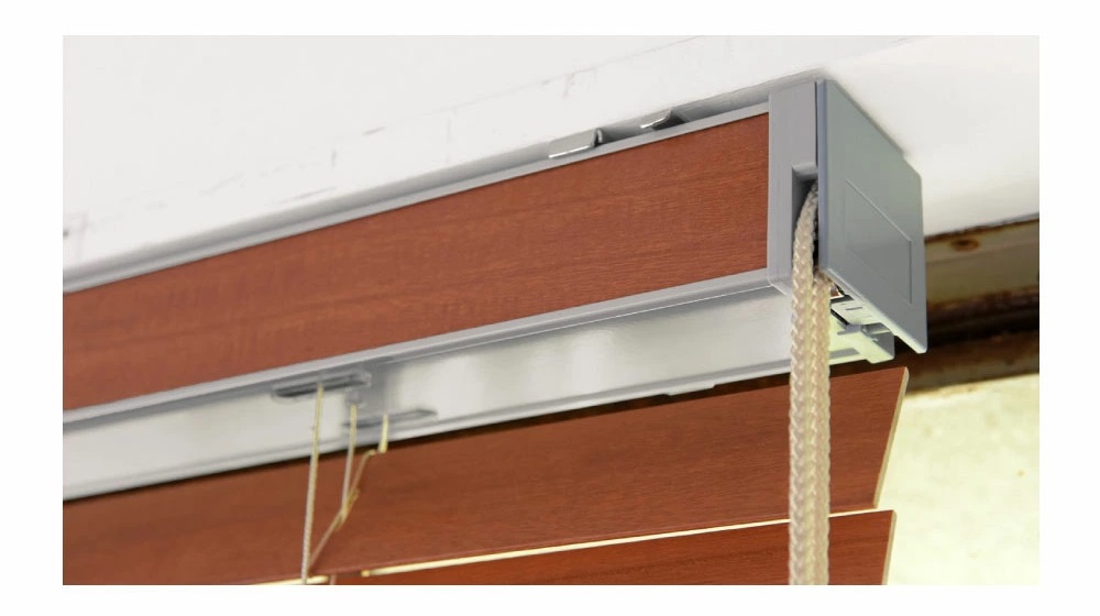 ブラインド 木製 カーテンレール 取り付け