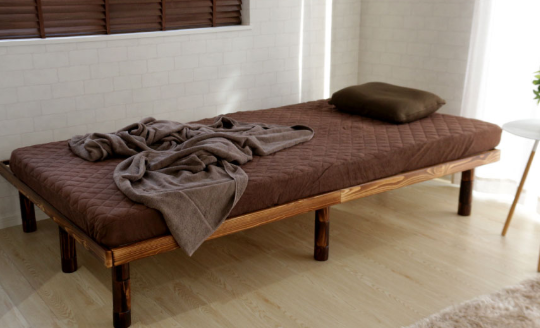 Suwa bed