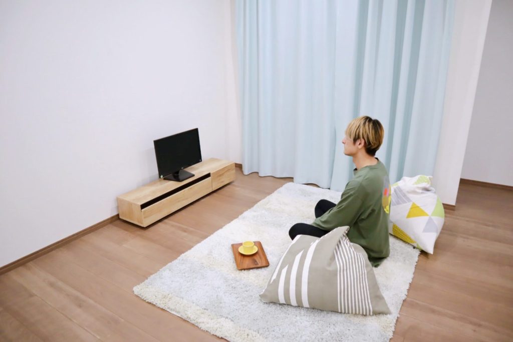 ミニマルなライフスタイルにぴったりのテレビ台とは 基礎知識 読み物 Re Home