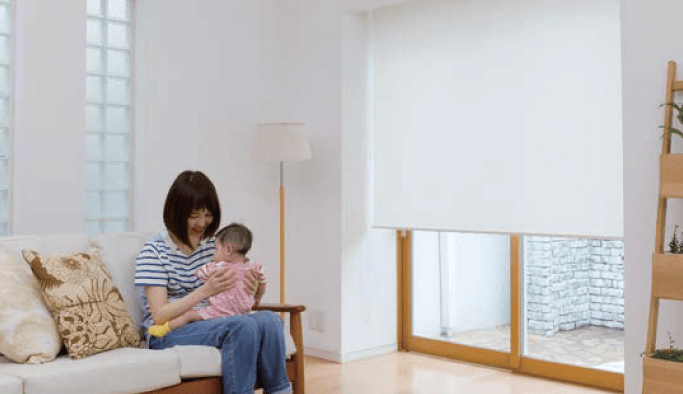 Washable roll screen